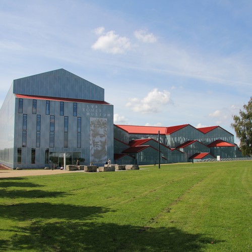 Ansicht auf das Museumsgebäude der LVR-Archäologischen Parks in Xanten.